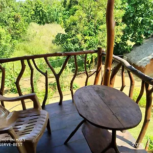 Rock Gate Tree House Sri Lanka