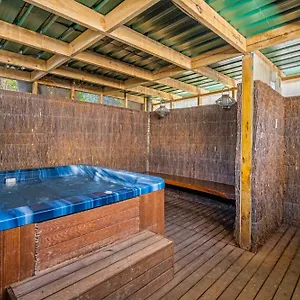 https://christchurch-top-10-holiday-park-christchurch.top-hotels-christchurch.com